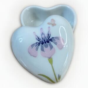 Vintage Takashima Chikaramachi Japan Heart Trinket Box Porcelain Floral 2.5”